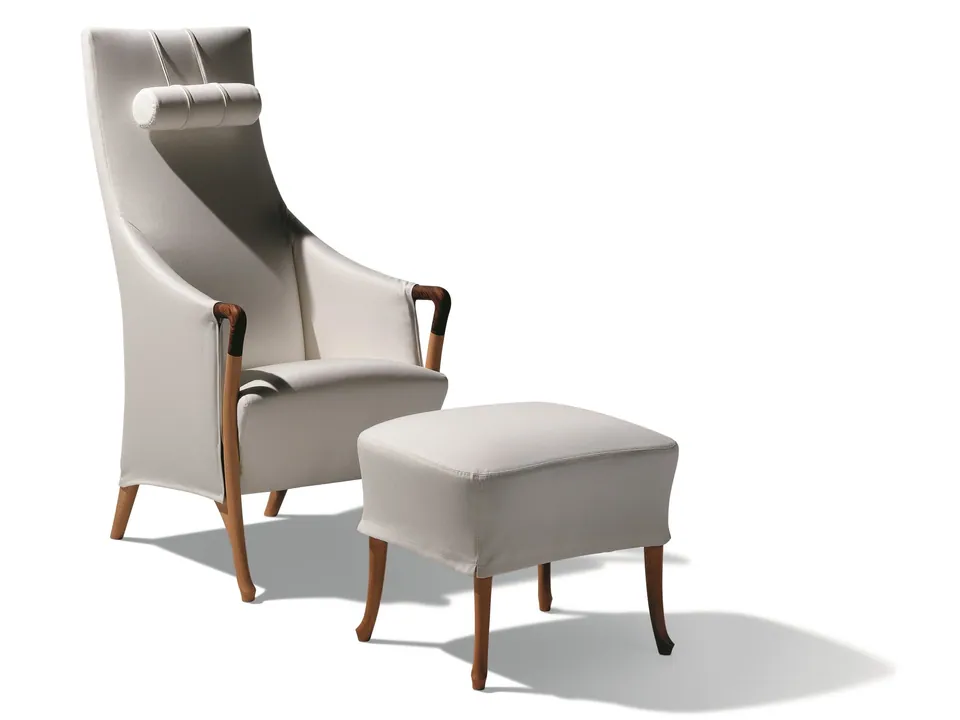 Giorgetti Progetti fur easy chair with armrests, photographed for the catalogue